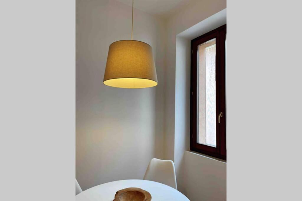 Unconventional Apartment: Centro Storico Con Bici Mantova Kültér fotó